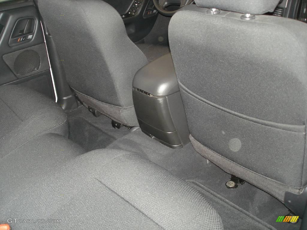 2004 Grand Cherokee Laredo 4x4 - Bright Silver Metallic / Dark Slate Gray photo #31