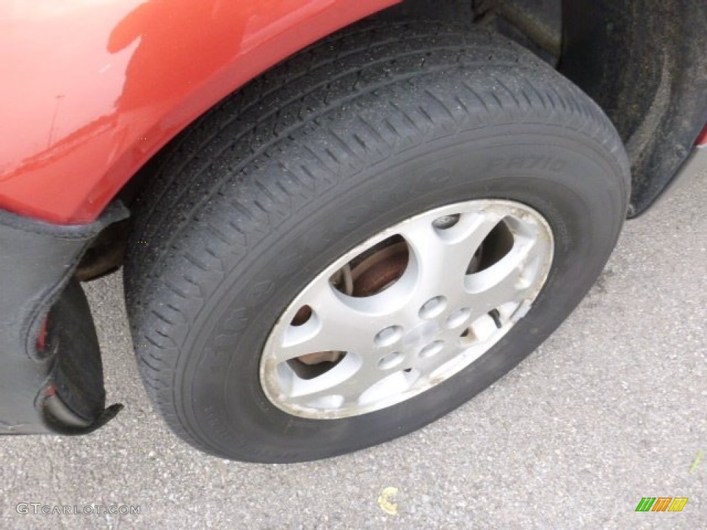 2003 VUE V6 AWD - Orange / Light Tan photo #7