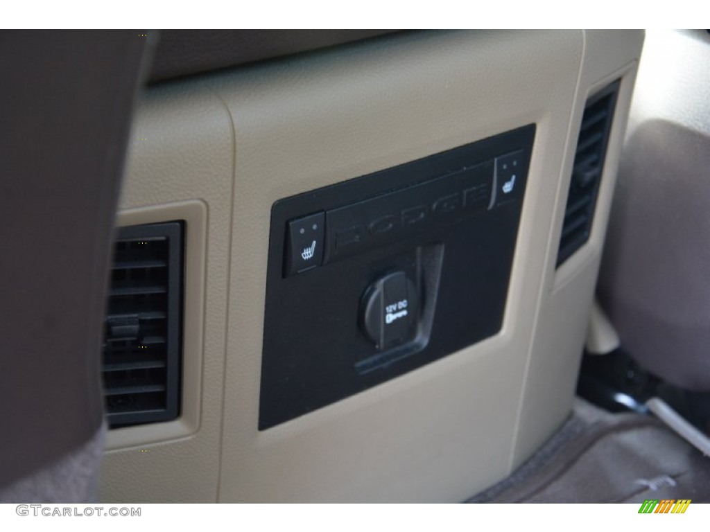 2012 Ram 1500 Laramie Longhorn Crew Cab - Saddle Brown Pearl / Light Pebble Beige/Bark Brown photo #17