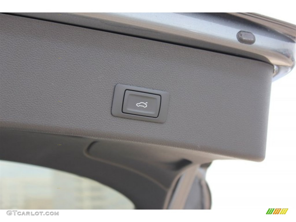 2015 allroad Premium Plus quattro - Monsoon Gray Metallic / Black photo #37
