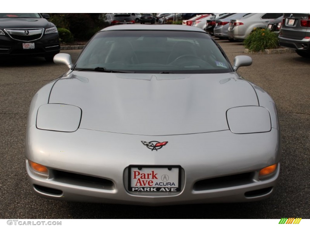 2000 Corvette Coupe - Sebring Silver Metallic / Black photo #8