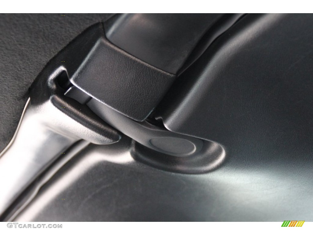 2000 Corvette Coupe - Sebring Silver Metallic / Black photo #15