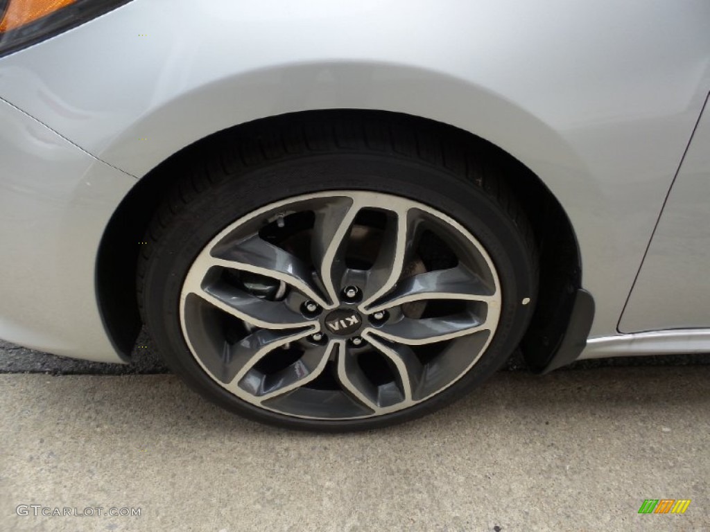 2015 Forte Koup SX - Bright Silver / Black photo #10