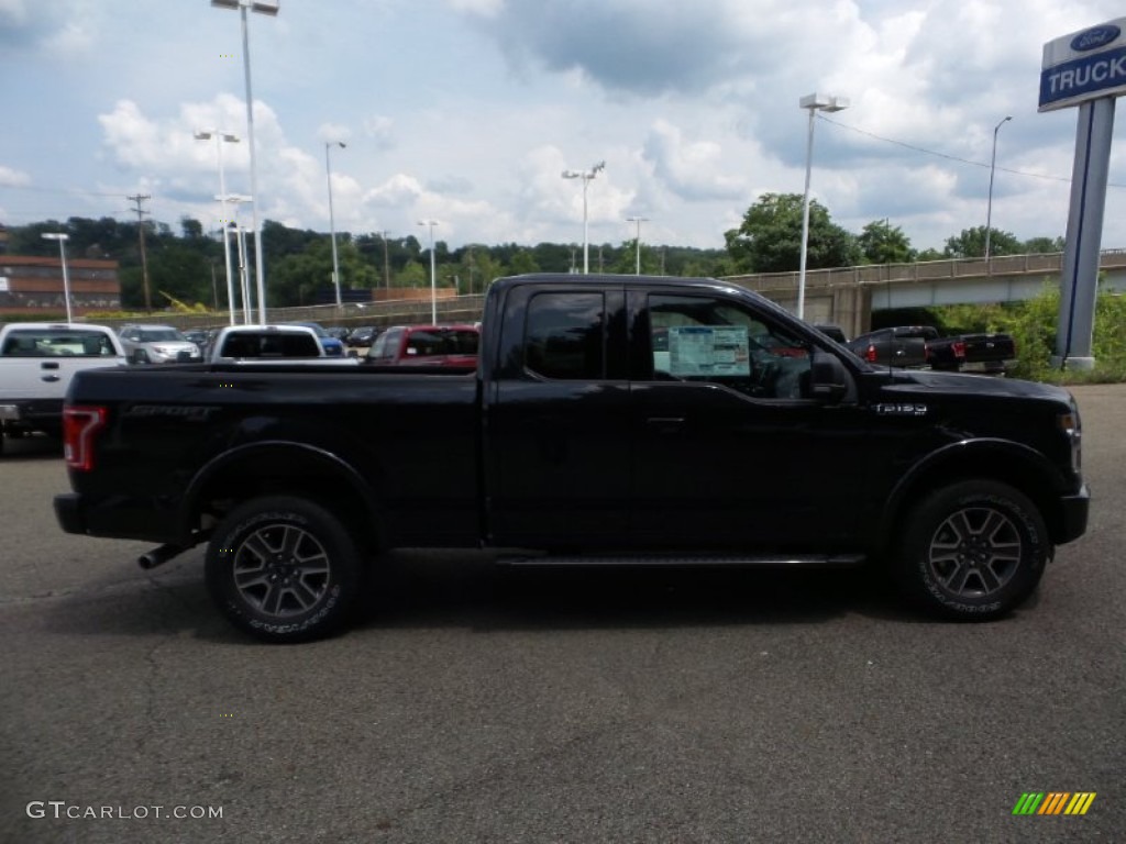 2015 F150 XLT SuperCab 4x4 - Tuxedo Black Metallic / Black photo #1