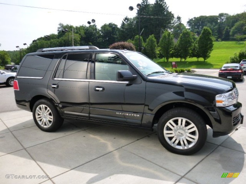 2014 Navigator 4x4 - Tuxedo Black / Monochrome Limited Edition Canyon photo #6