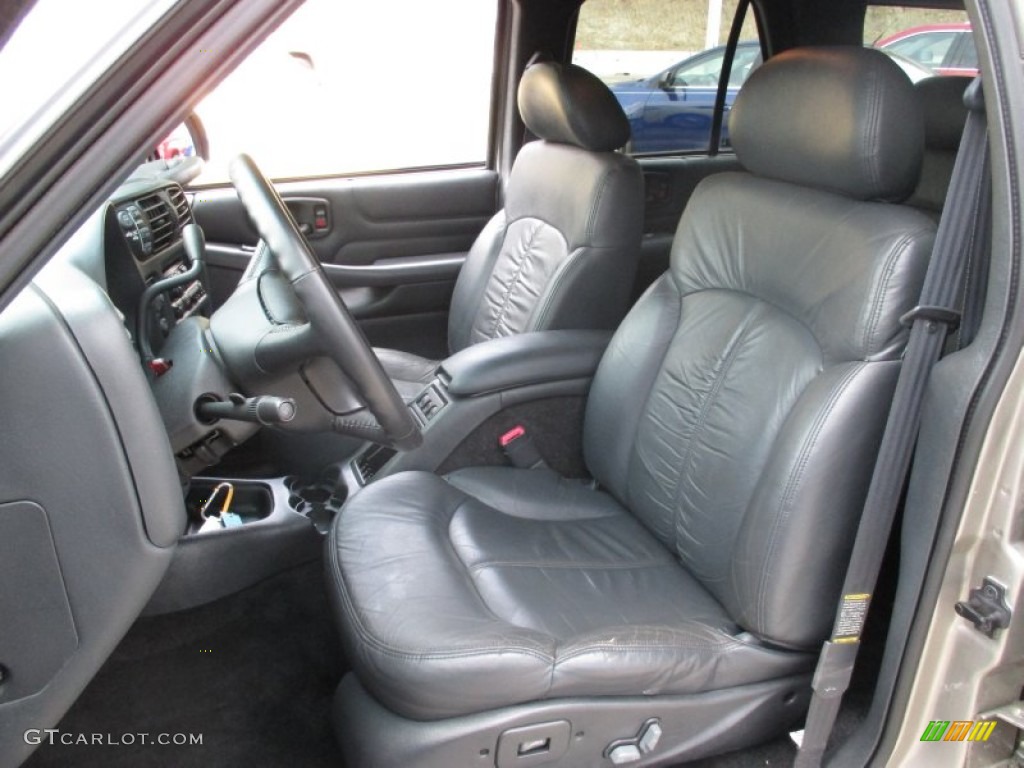 2002 Blazer LS 4x4 - Light Pewter Metallic / Graphite photo #21