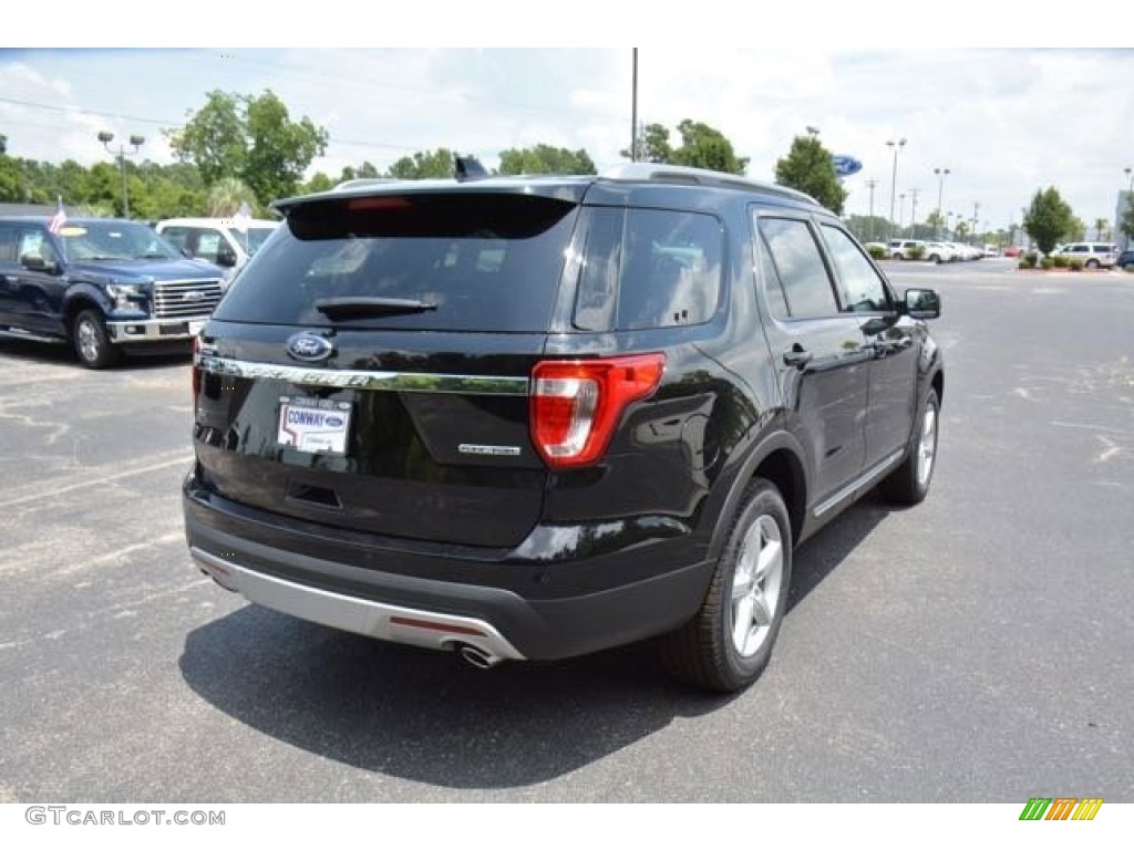 2016 Explorer XLT - Shadow Black / Medium Light Camel photo #5