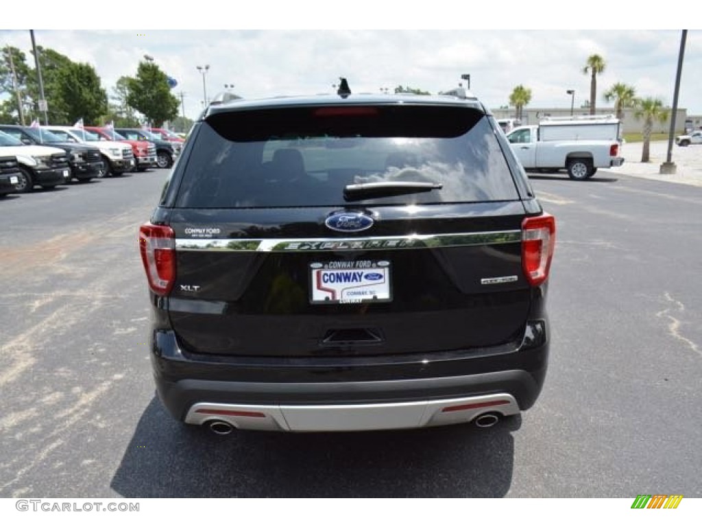 2016 Explorer XLT - Shadow Black / Medium Light Camel photo #6