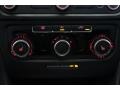 Black - Golf 4 Door TDI Photo No. 17