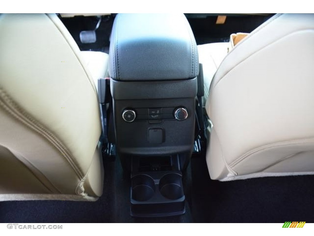 2016 Explorer XLT - Shadow Black / Medium Light Camel photo #13