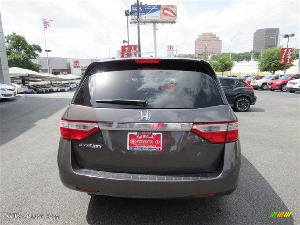 2013 Odyssey EX-L - Smokey Topaz Metallic / Gray photo #6