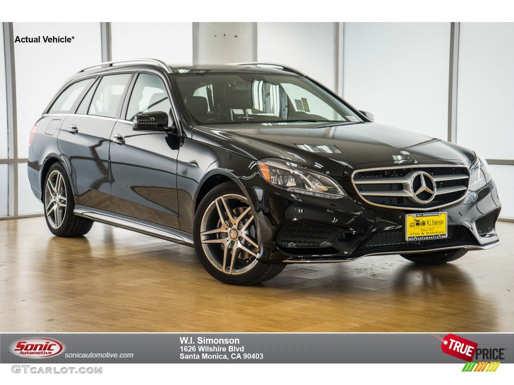 2016 E 350 4Matic Wagon - Black / Black photo #1
