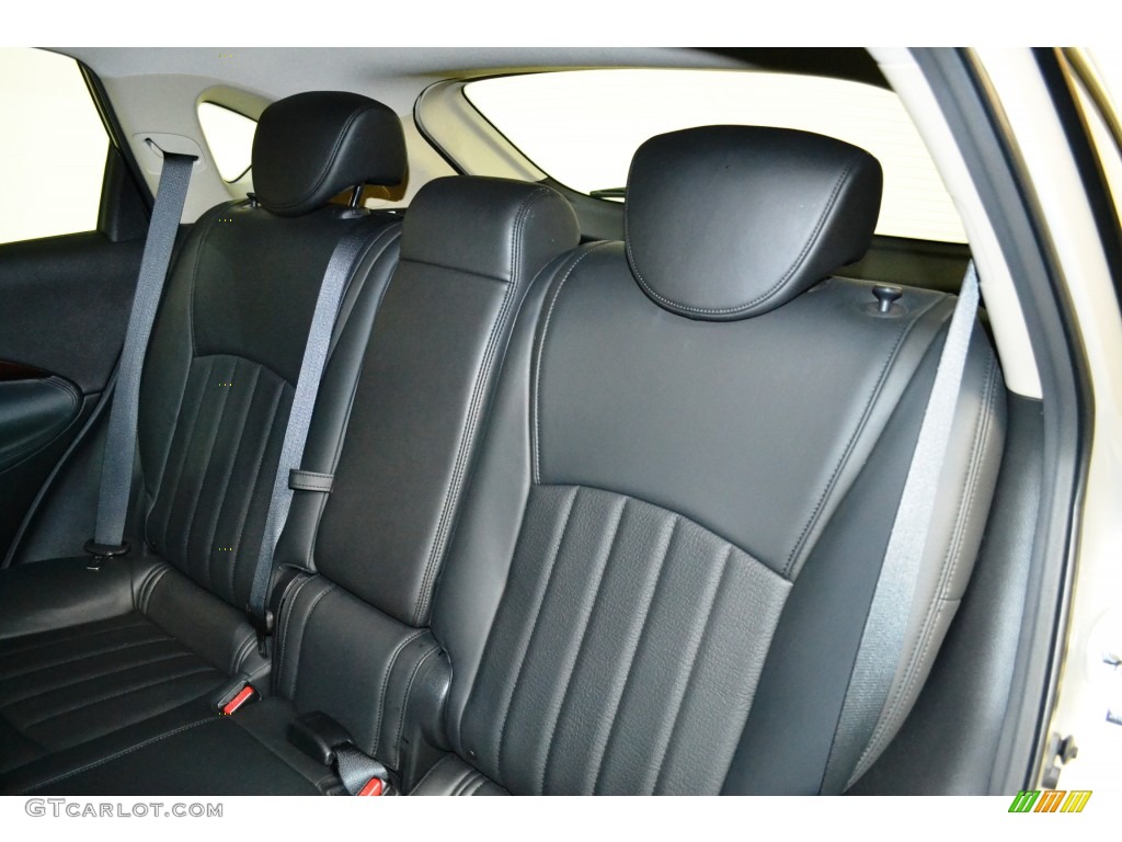 2014 QX50 Journey - Liquid Platinum / Graphite photo #17