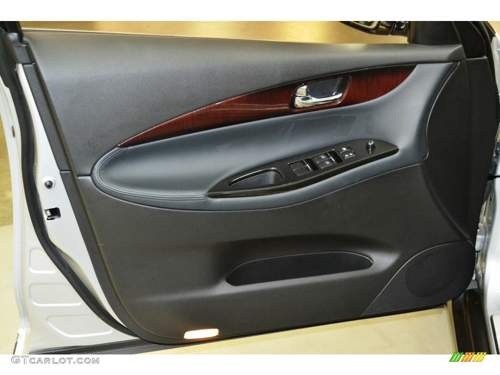 2014 QX50 Journey - Liquid Platinum / Graphite photo #18