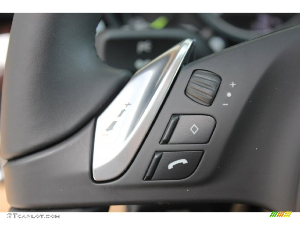 2015 Porsche Panamera S E-Hybrid Controls Photo #105322667