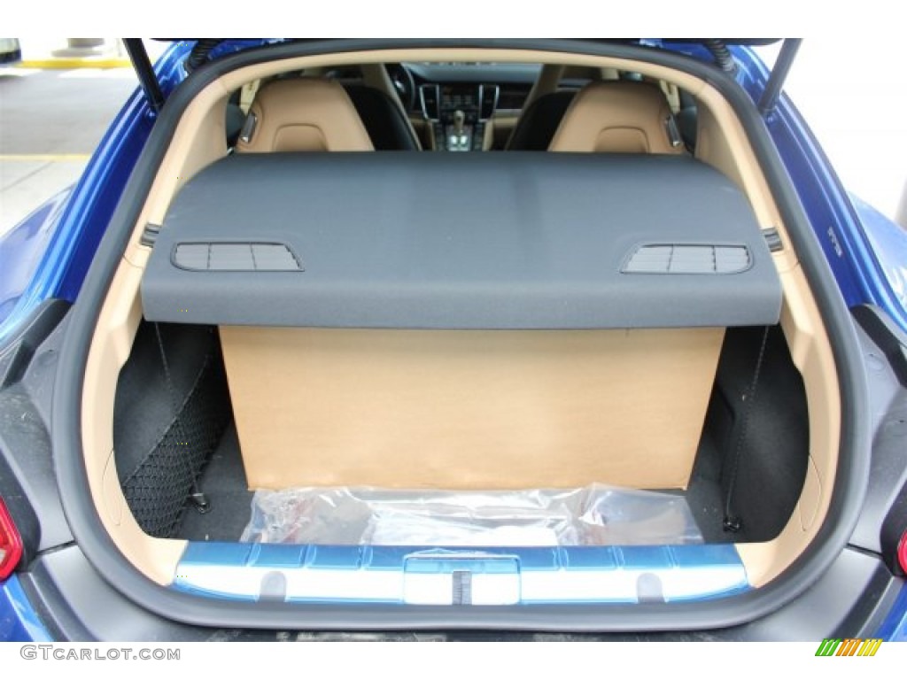 2015 Porsche Panamera S E-Hybrid Trunk Photo #105322745