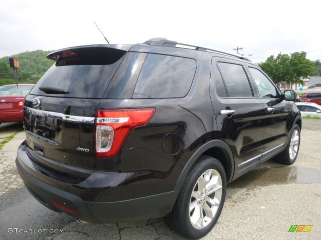 2014 Explorer XLT 4WD - Tuxedo Black / Medium Light Stone photo #6