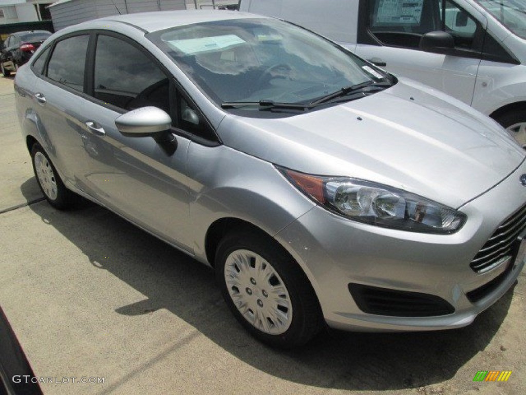 Ingot Silver Metallic Ford Fiesta