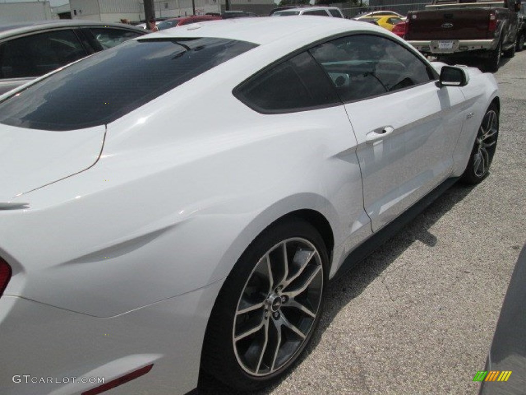 2015 Mustang GT Premium Coupe - Oxford White / Dark Saddle photo #9