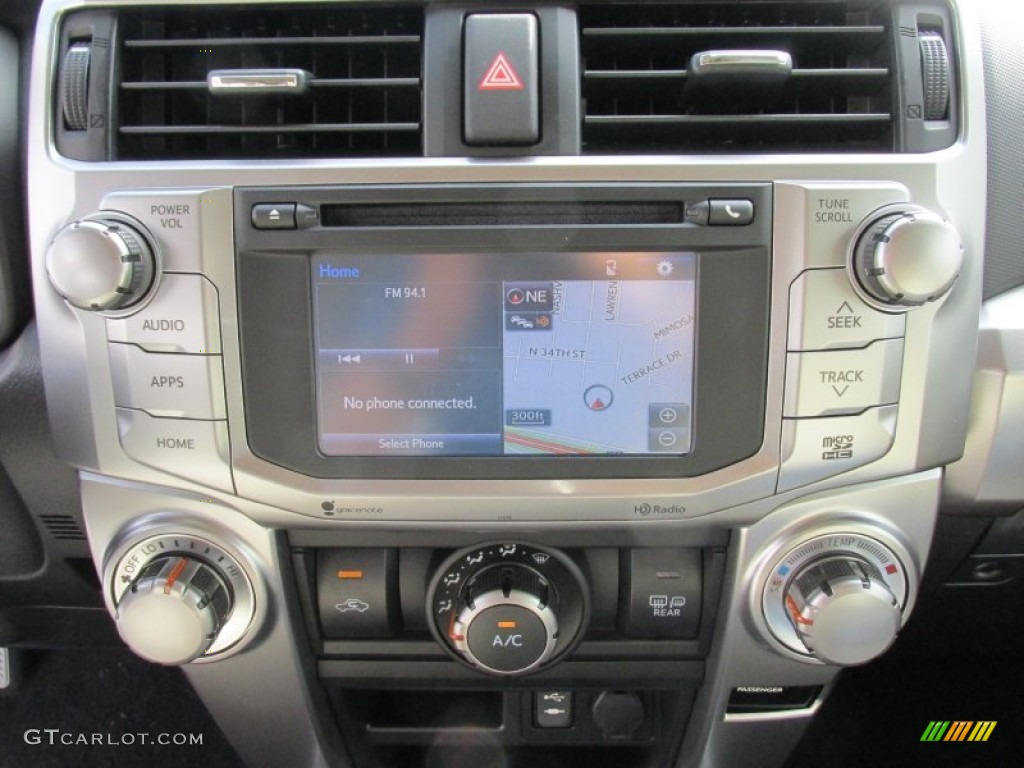 2015 Toyota 4Runner SR5 Premium Navigation Photos