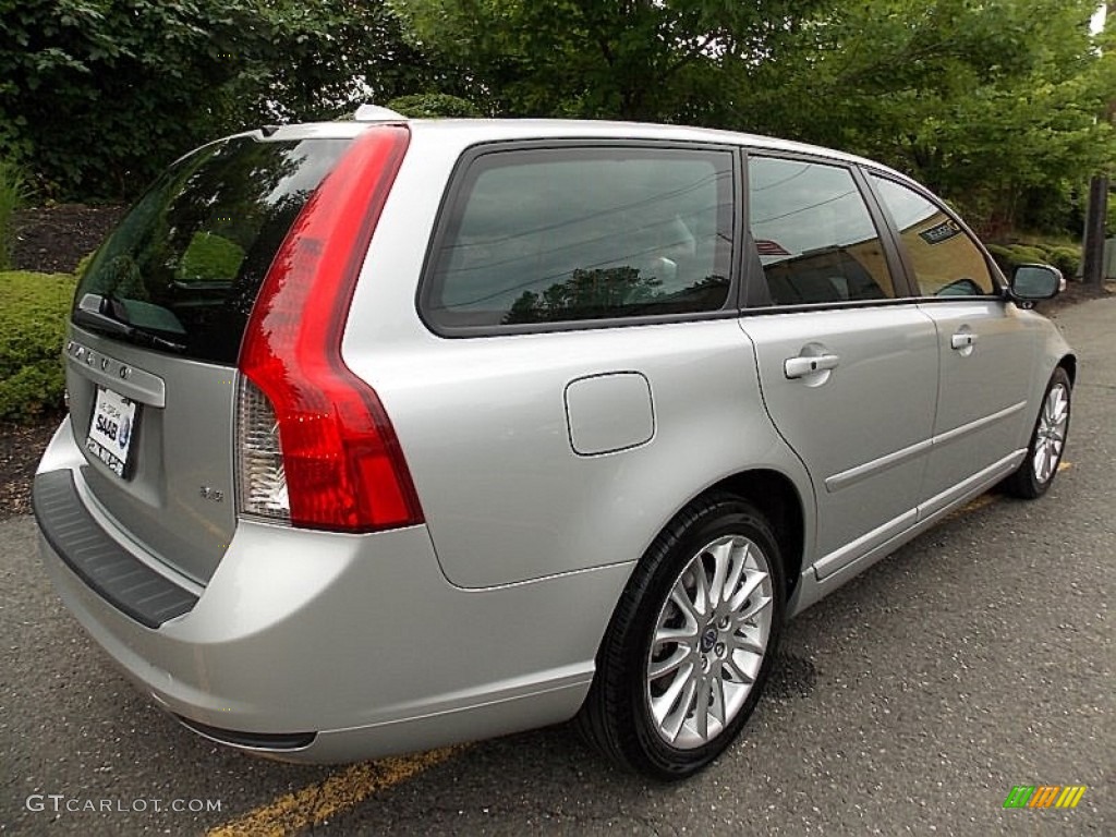 2010 V50 2.4i - Silver Metallic / Dalaro Off Black T-Tec photo #5