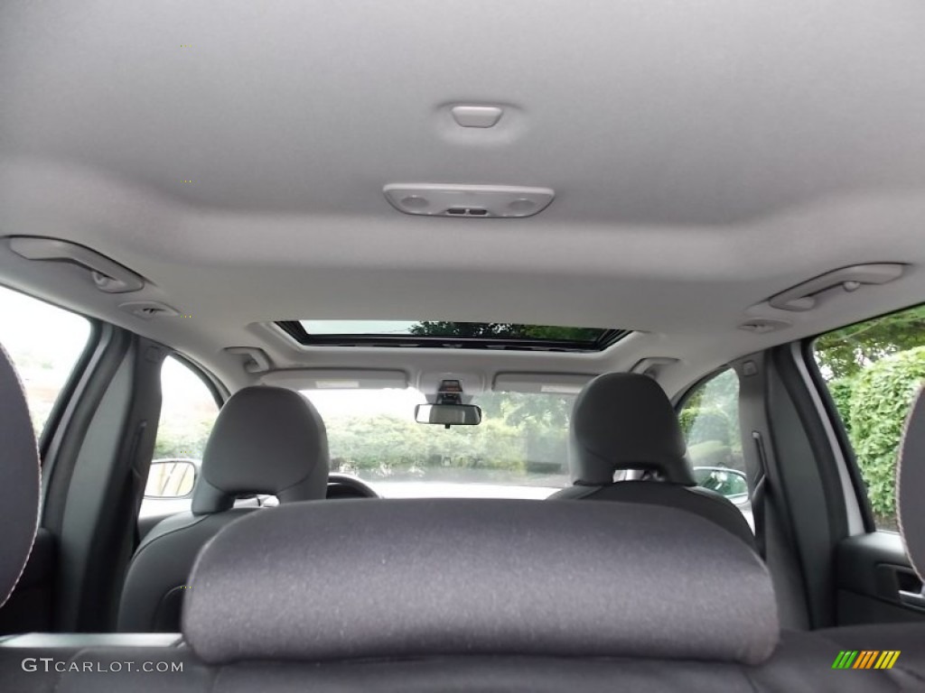 2010 V50 2.4i - Silver Metallic / Dalaro Off Black T-Tec photo #27