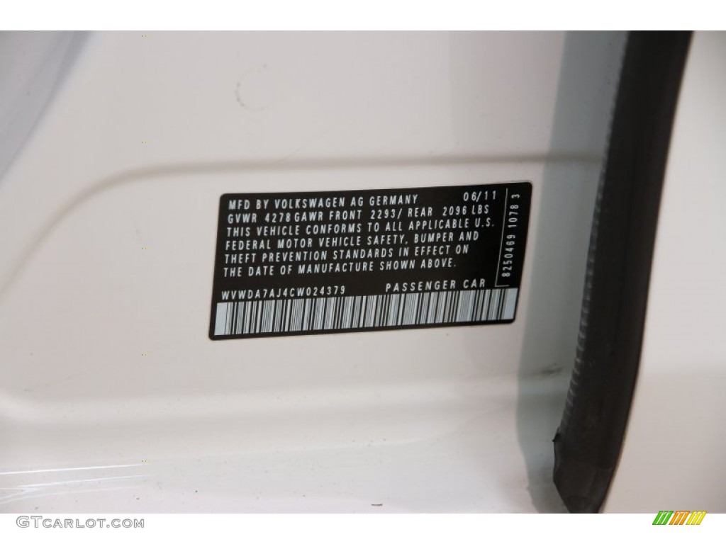 2012 Golf 4 Door - Candy White / Titan Black photo #15