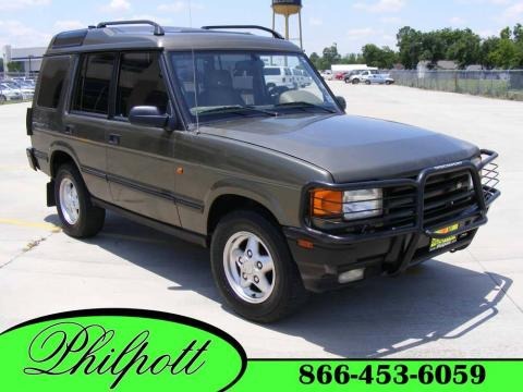 1996 Land Rover Discovery SE Data, Info and Specs