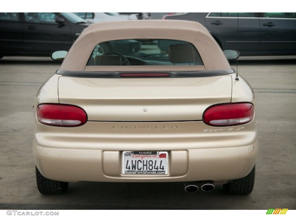 2000 Sebring JXi Convertible - Champagne Pearl / Camel photo #15