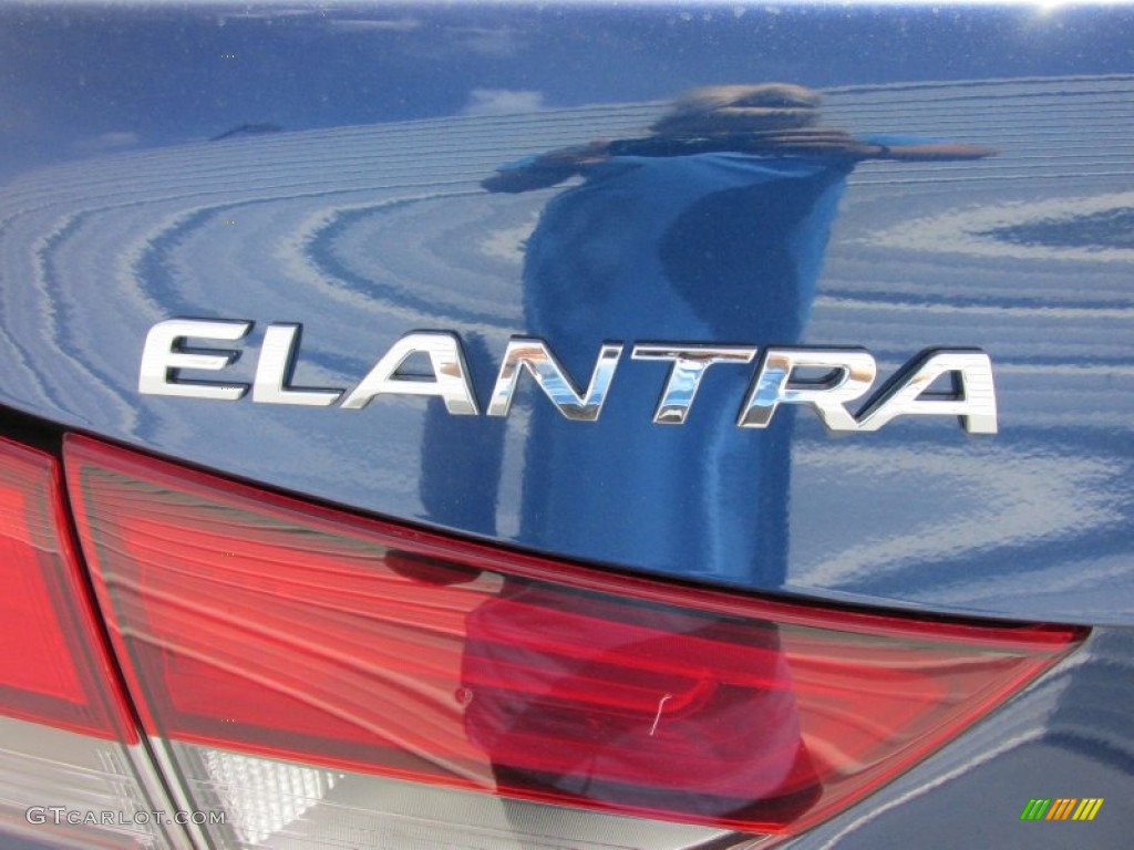 2016 Elantra SE - Blue / Gray photo #13