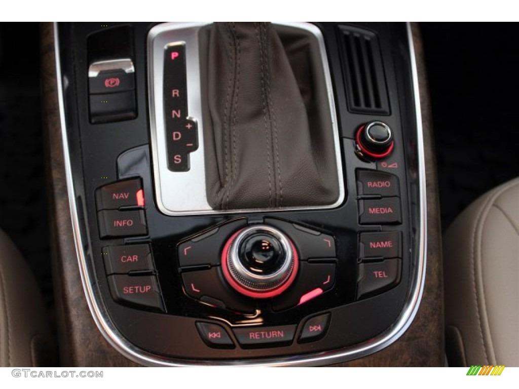 2011 Q5 3.2 quattro - Ice Silver Metallic / Light Gray photo #19