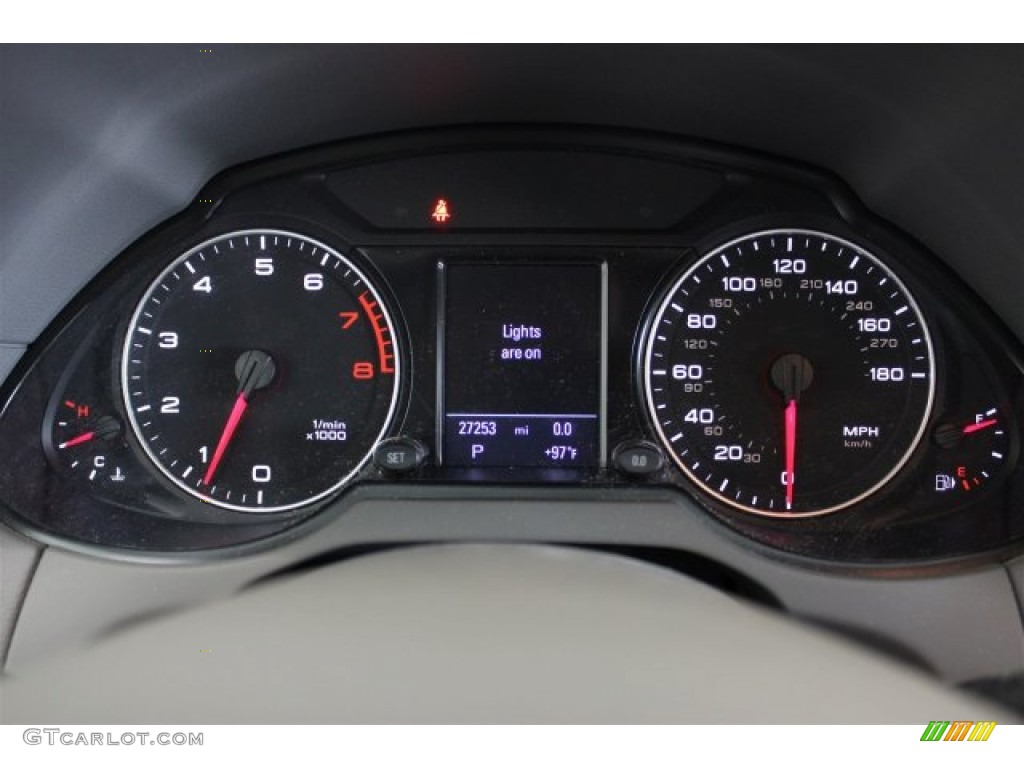 2011 Q5 3.2 quattro - Ice Silver Metallic / Light Gray photo #44