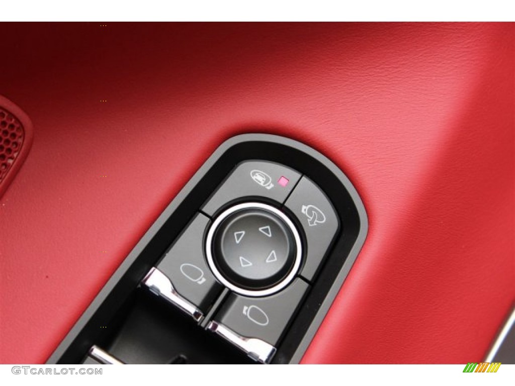 2015 Porsche Panamera Turbo Controls Photo #105353503