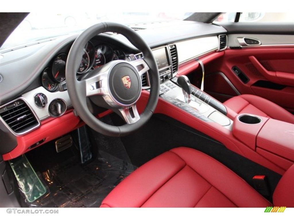 Black/Carrera Red Interior 2015 Porsche Panamera Turbo Photo #105353557