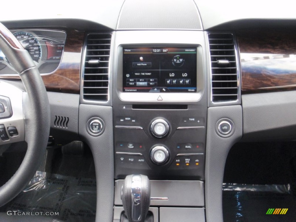 2015 Taurus Limited - Ingot Silver Metallic / Charcoal Black photo #11