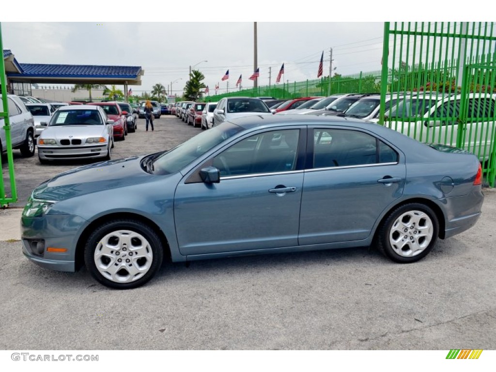 2011 Fusion SE - Steel Blue Metallic / Medium Light Stone photo #6