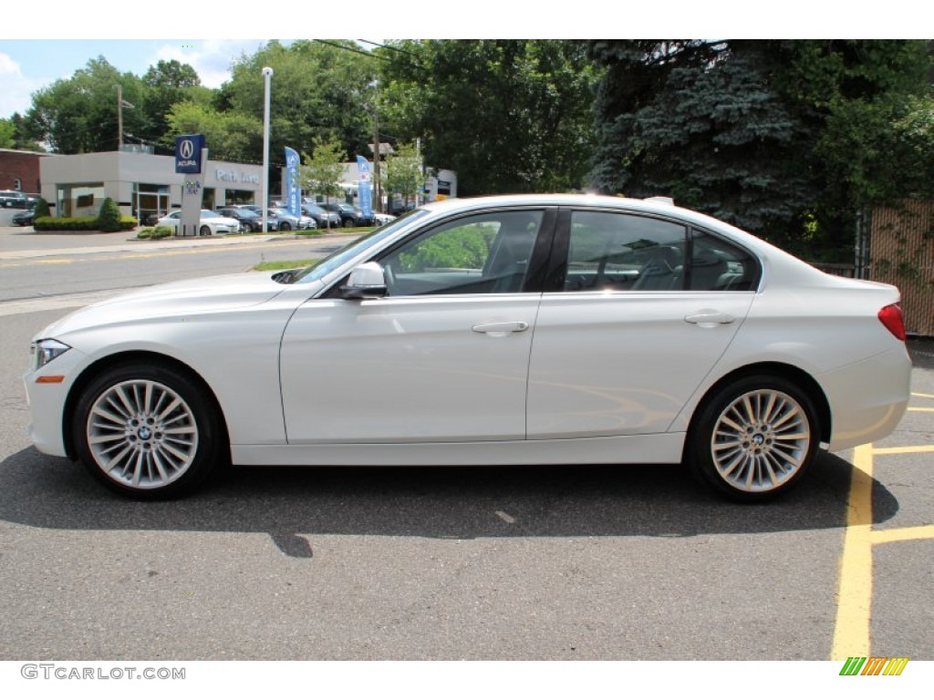 2015 3 Series 328i xDrive Sedan - Alpine White / Black photo #5