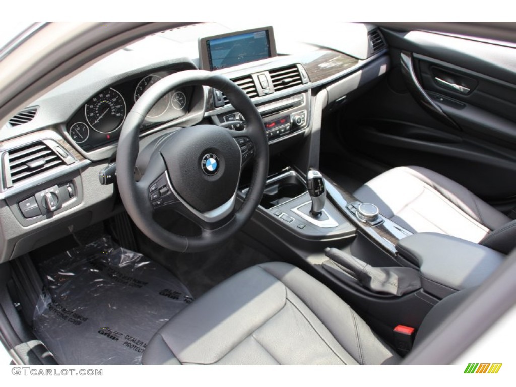 2015 3 Series 328i xDrive Sedan - Alpine White / Black photo #10
