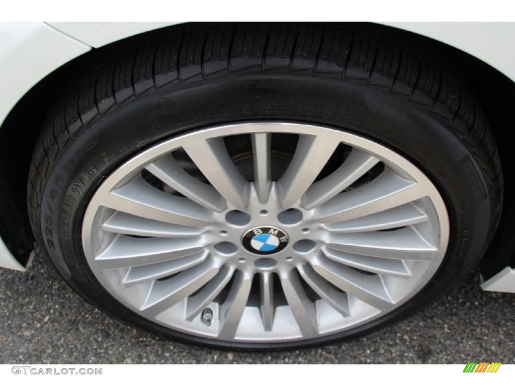 2015 3 Series 328i xDrive Sedan - Alpine White / Black photo #33