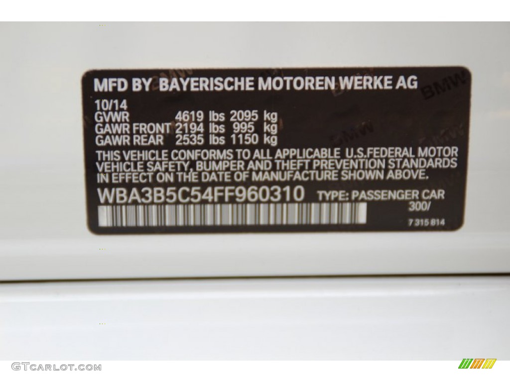 2015 3 Series 328i xDrive Sedan - Alpine White / Black photo #34