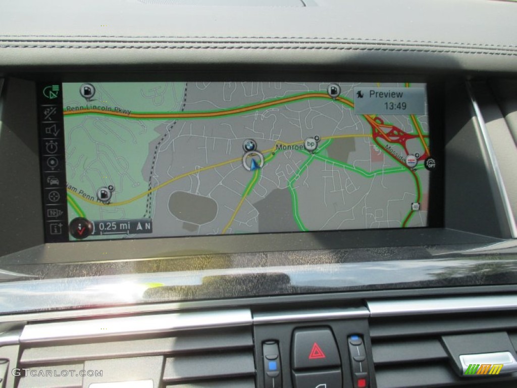 2015 BMW 7 Series 750i xDrive Sedan Navigation Photos