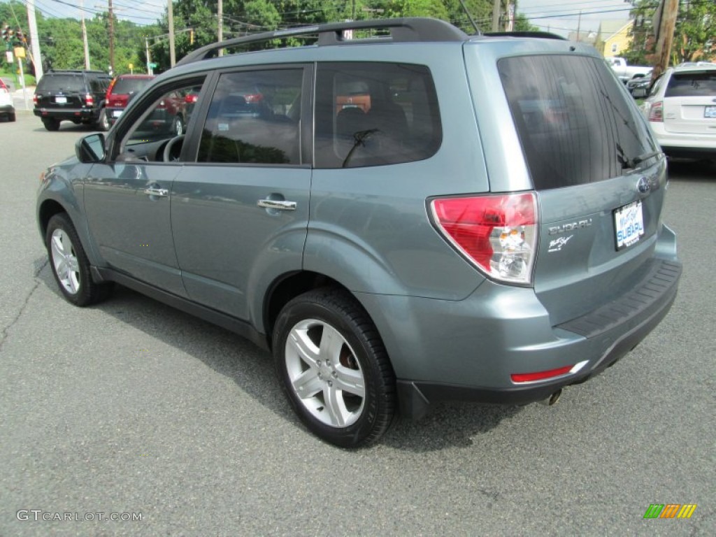 2009 Forester 2.5 X Limited - Sage Green Metallic / Platinum photo #8