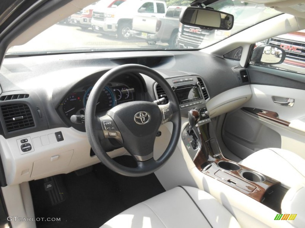2011 Toyota Venza I4 AWD Interior Color Photos