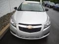 Silver Ice Metallic - Cruze LS Photo No. 4