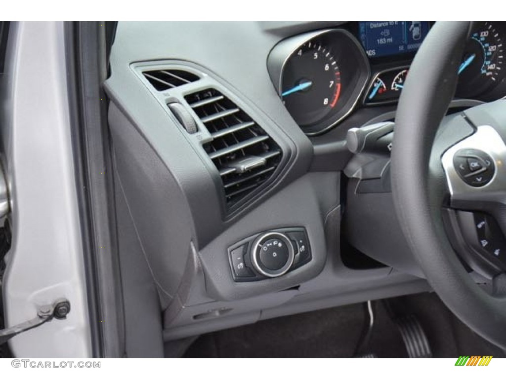 2015 Escape S - Ingot Silver Metallic / Charcoal Black photo #19