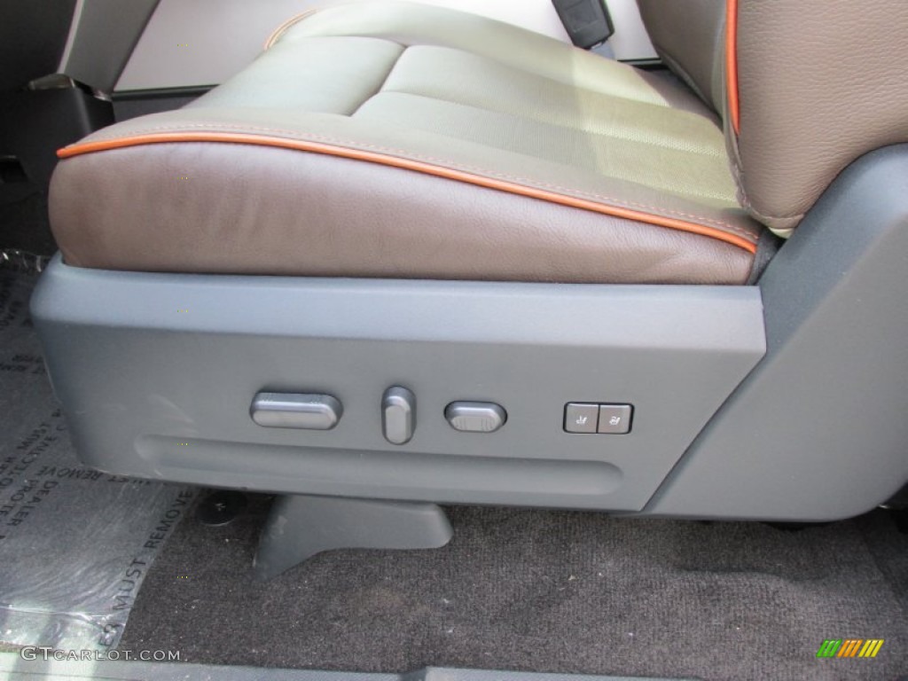 2015 Expedition King Ranch - Bronze Fire Metallic / King Ranch Mesa Brown photo #26