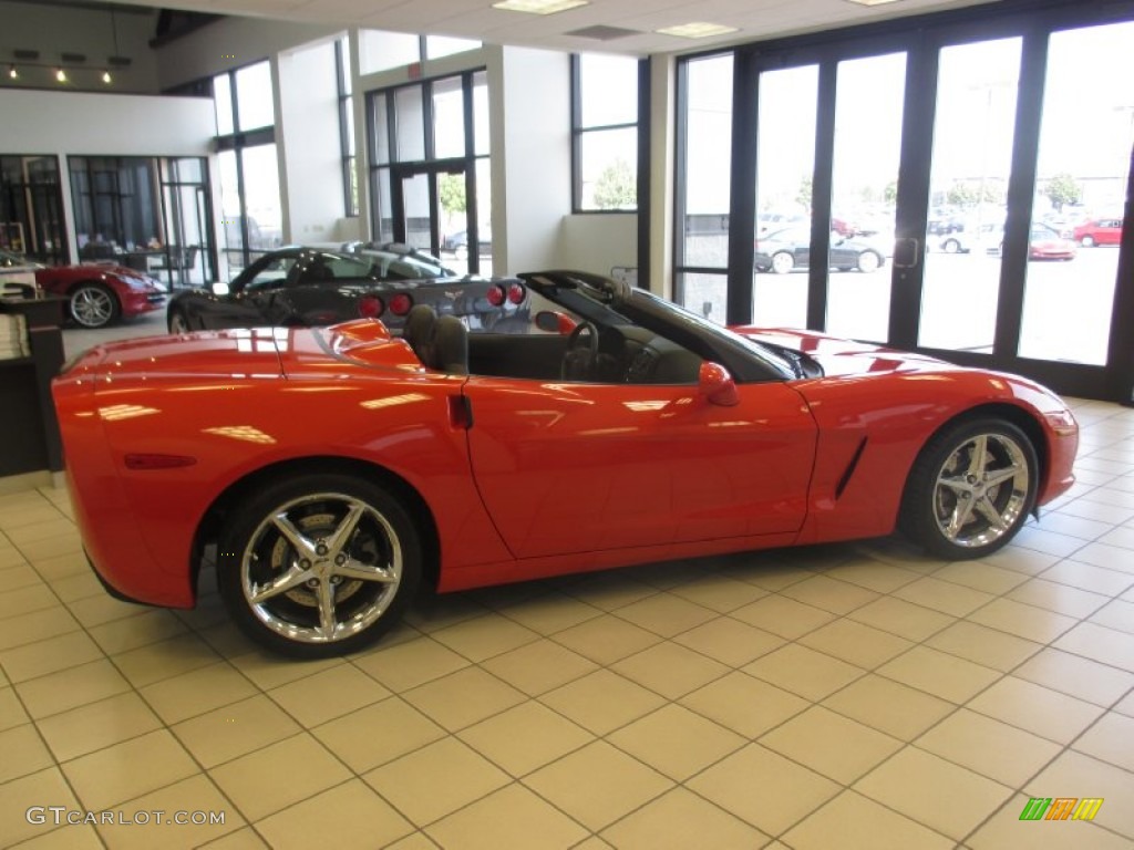 2011 Corvette Convertible - Inferno Orange Metallic / Ebony Black photo #7