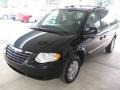 Brilliant Black Crystal Pearl - Town & Country Touring Photo No. 26
