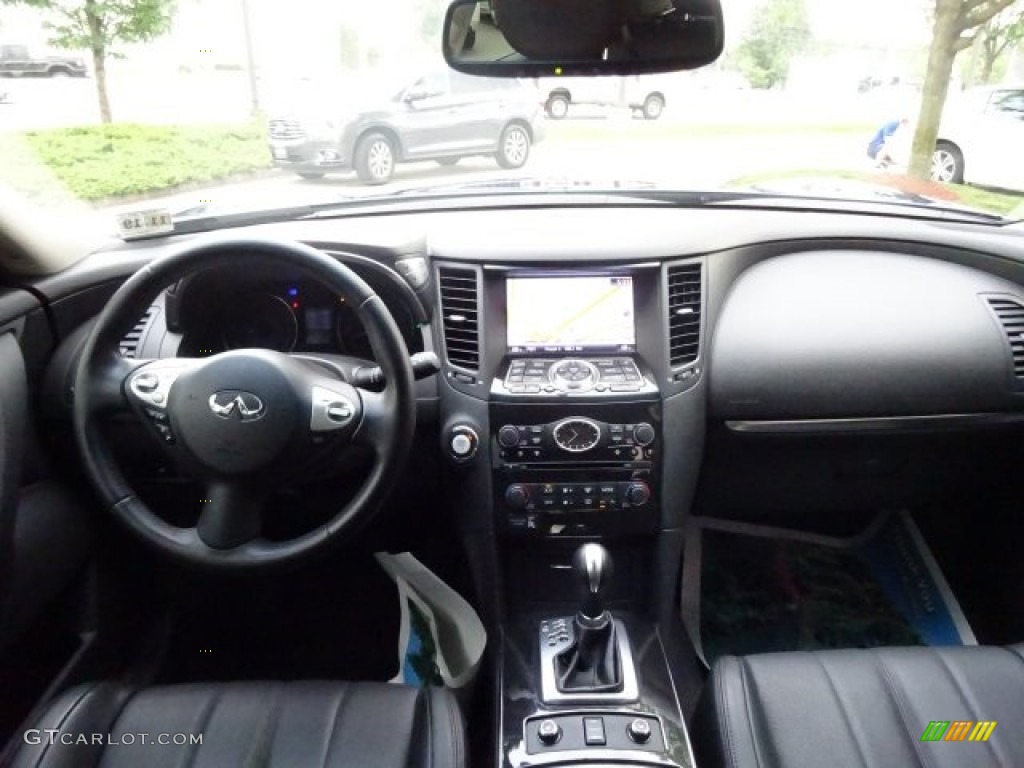 2015 Infiniti QX70 AWD Dashboard Photos