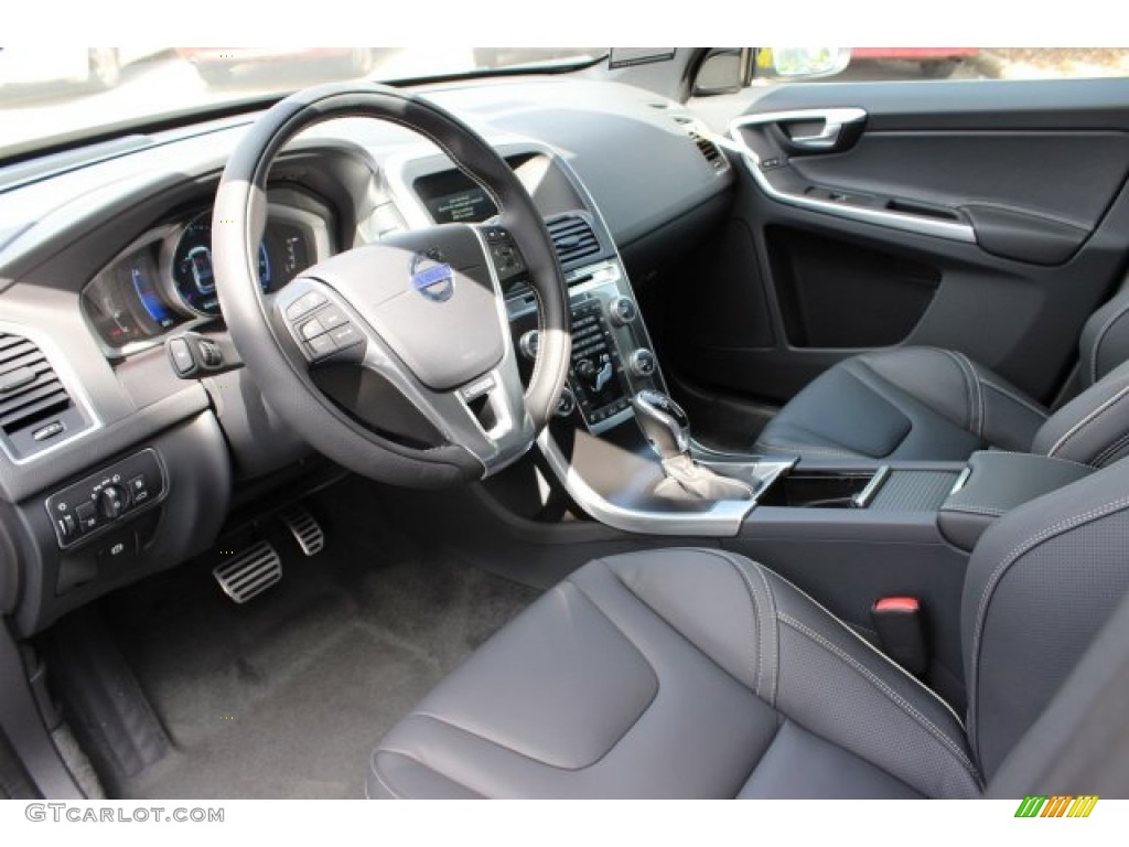 Off-Black Interior 2016 Volvo XC60 T6 AWD R-Design Photo #105406233